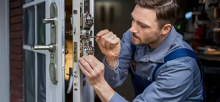 Residential Lock Installation Nederland